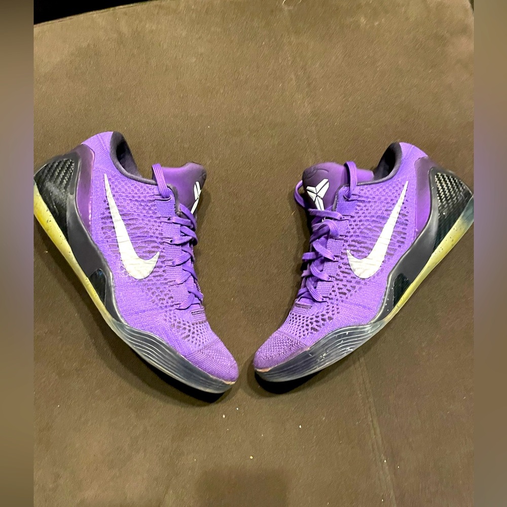Nike Kobe 9 Elite Moonwalker